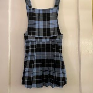 Blue plaid pleated pinafore